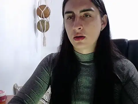 Snapshot of lola_diez chatting on 02/18/26, 11:23 lola diez online show from 02/18/26, 11:23