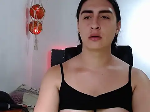 Snapshot of lola_diez chatting on 02/09/26, 09:24 lola diez online show from 02/09/26, 09:24