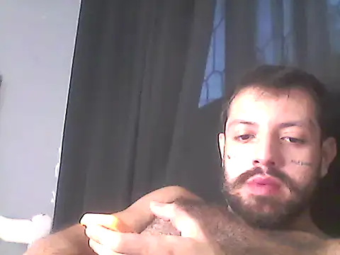 Luccaskonig online show from 12/13/25, 08:04