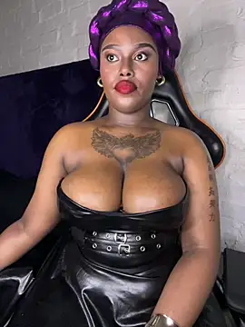 QUEEN NOBUHLE 777 online show from 02/19/26, 10:18