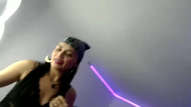 Ariana 2050 online show from 10/03/25, 06:20