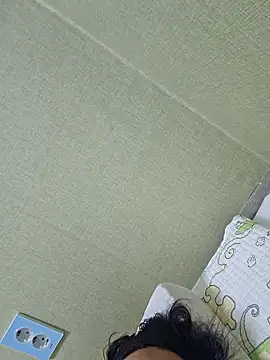 sklkeee05 online show from 10/09/25, 01:44