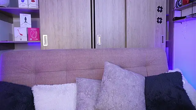 SophiieCumsx online show from 04/02/26, 03:13