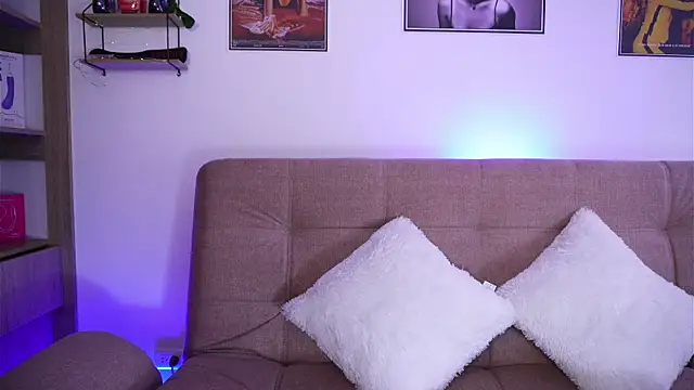 SophiieCumsx online show from 10/24/25, 08:19