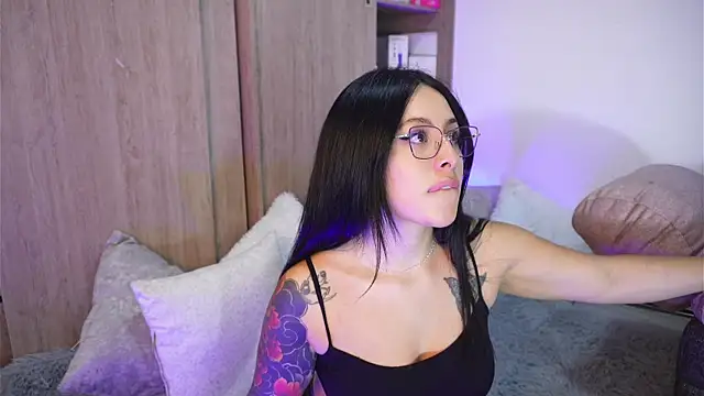 SophiieCumsx online show from 12/17/25, 11:43