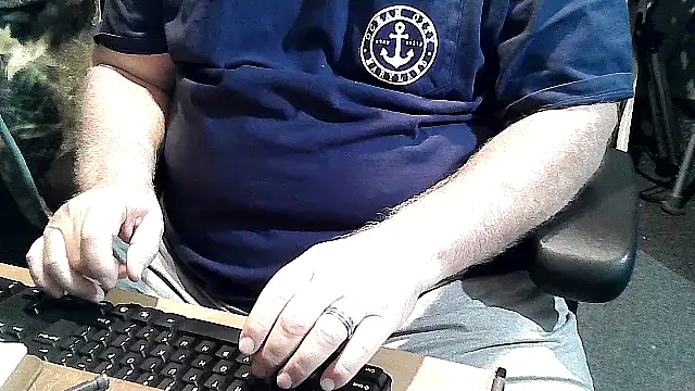 Snapshot of georgew62 chatting on 09/23/25, 03:02 georgew62 online show from 09/23/25, 03:02