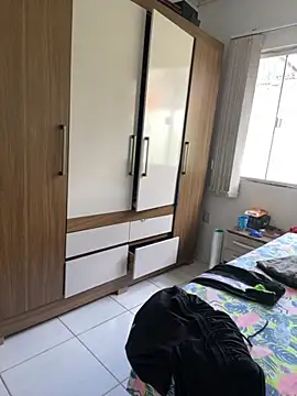 Snapshot of cat9269 chatting on 11/19/25, 05:02 cat9269 online show from 11/19/25, 05:02