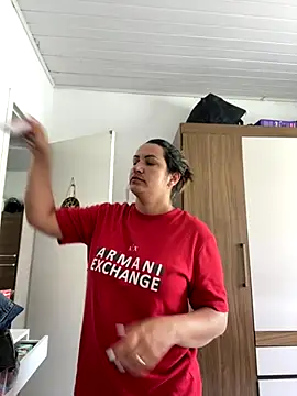 Snapshot of cat9269 chatting on 11/14/25, 04:54 cat9269 online show from 11/14/25, 04:54