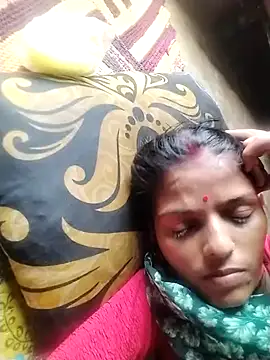 Snapshot of Neelam_hot34 chatting on 10/22/25, 10:25 Neelam hot34 online show from 10/22/25, 10:25