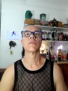 Snapshot of JoeCatnip chatting on 09/18/25, 04:43 JoeCatnip online show from 09/18/25, 04:43
