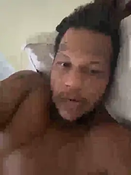 Snapshot of Sexdemonfrfr chatting on 09/26/25, 09:10 Sexdemonfrfr online show from 09/26/25, 09:10