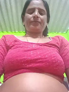 Snapshot of Mamta_cut25A chatting on 10/17/25, 03:25 Mamta cut25A online show from 10/17/25, 03:25