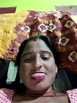 Snapshot of Mamta_cut25A chatting on 10/04/25, 05:25 Mamta cut25A online show from 10/04/25, 05:25