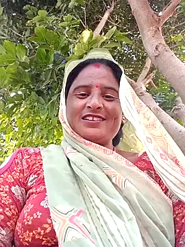 Snapshot of Mamta_cut25A chatting on 10/16/25, 11:07 Mamta cut25A online show from 10/16/25, 11:07
