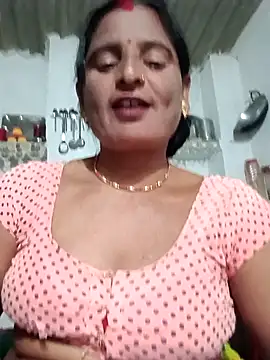 Snapshot of Mamta_cut25A chatting on 10/08/25, 03:57 Mamta cut25A online show from 10/08/25, 03:57