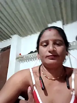 Snapshot of Mamta_cut25A chatting on 09/20/25, 10:15 Mamta cut25A online show from 09/20/25, 10:15