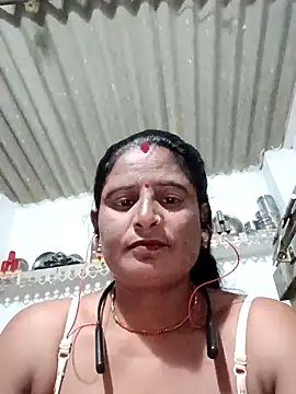 Snapshot of Mamta_cut25A chatting on 09/19/25, 04:22 Mamta cut25A online show from 09/19/25, 04:22