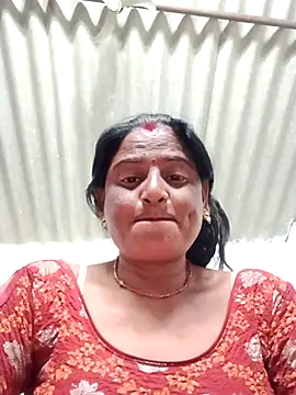 Snapshot of Mamta_cut25A chatting on 10/16/25, 11:13 Mamta cut25A online show from 10/16/25, 11:13