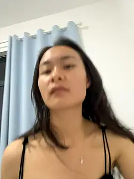 Snapshot of Songji088 chatting on 10/13/25, 04:41 Songji088 online show from 10/13/25, 04:41