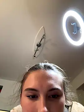 SophiiaStarr online show from 10/08/25, 05:46