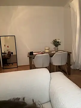 SophiiaStarr online show from 03/01/26, 07:36