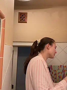 SophiiaStarr online show from 02/14/26, 02:06