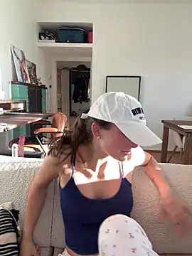 SophiiaStarr online show from 09/14/25, 04:07