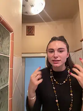 SophiiaStarr online show from 03/04/26, 02:03