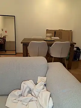 SophiiaStarr online show from 11/12/25, 07:29