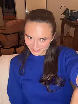 SophiiaStarr online show from 09/27/25, 07:53