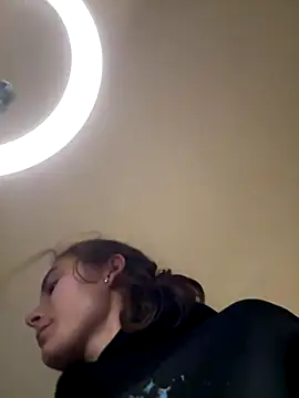 SophiiaStarr online show from 10/26/25, 06:08