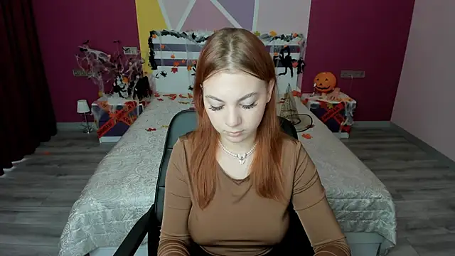 AnnaStills online show from 10/23/25, 11:42