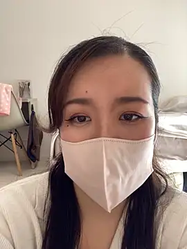 NATSUMI00 online show from 10/01/25, 05:34