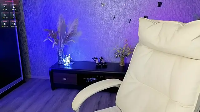 NikkiiStill online show from 05/31/26, 02:50