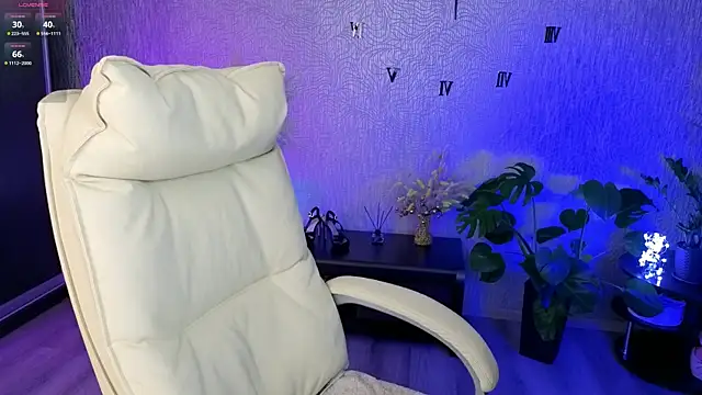 NikkiiStill online show from 06/15/26, 01:06