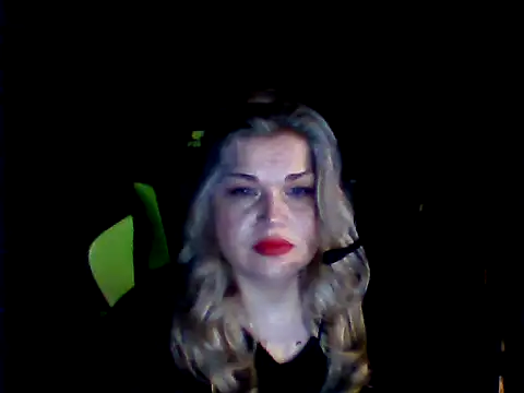 Snapshot of Nayvessa chatting on 11/01/25, 05:29 Nayvessa online show from 11/01/25, 05:29