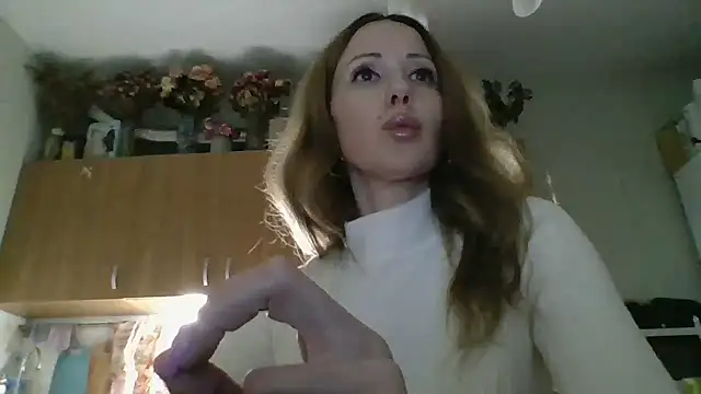 Snapshot of Tiluu1 chatting on 02/02/26, 09:25 Tiluu1 online show from 02/02/26, 09:25