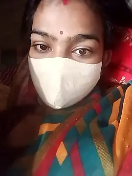 Snapshot of Sharmili_xx chatting on 11/11/25, 10:58 Sharmili xx online show from 11/11/25, 10:58