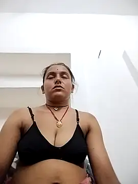 Sonam shinde online show from 04/11/26, 08:45