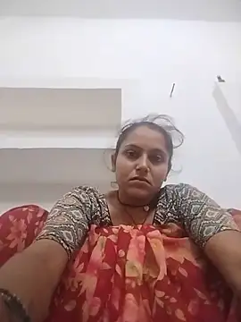 Snapshot of Sonam_shinde chatting on 06/11/26, 08:39 Sonam shinde online show from 06/11/26, 08:39