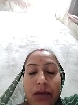 Sonam shinde online show from 11/05/25, 10:02