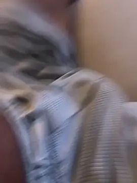 Hiuwee online show from 12/17/25, 12:48