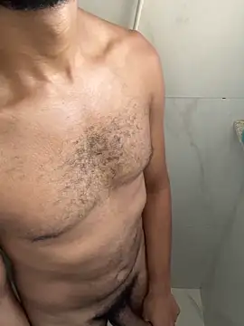 Hiuwee online show from 04/04/26, 12:01