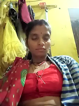 Snapshot of Punam_jindal chatting on 12/17/25, 03:06 Punam jindal online show from 12/17/25, 03:06