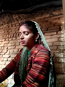 Snapshot of Punam_jindal chatting on 12/15/25, 03:34 Punam jindal online show from 12/15/25, 03:34