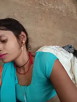 Snapshot of Punam_jindal chatting on 06/19/26, 03:34 Punam jindal online show from 06/19/26, 03:34