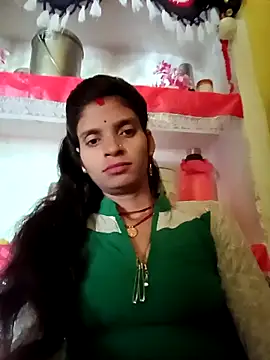 Snapshot of Punam_jindal chatting on 11/01/25, 09:03 Punam jindal online show from 11/01/25, 09:03