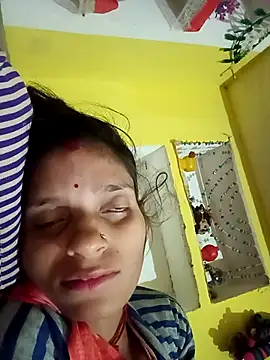 Snapshot of Punam_jindal chatting on 11/06/25, 04:33 Punam jindal online show from 11/06/25, 04:33