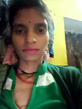 Snapshot of Punam_jindal chatting on 11/28/25, 02:45 Punam jindal online show from 11/28/25, 02:45