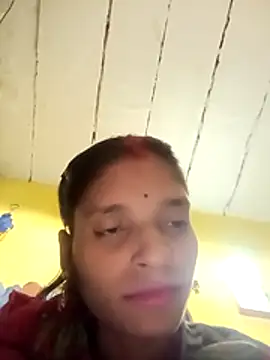 Snapshot of Punam_jindal chatting on 12/02/25, 09:44 Punam jindal online show from 12/02/25, 09:44